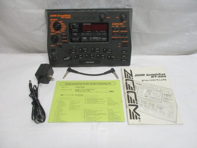 ZOOM ST-224 SampleTrak Sampler Drum Machine Lo-Fi Effects Unused Rare