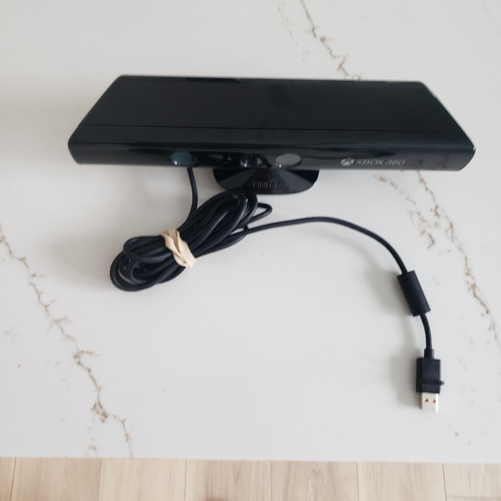 Xbox 360 Kinect Sensor Bar Model 1473 Motion Camera Genuine Microsoft