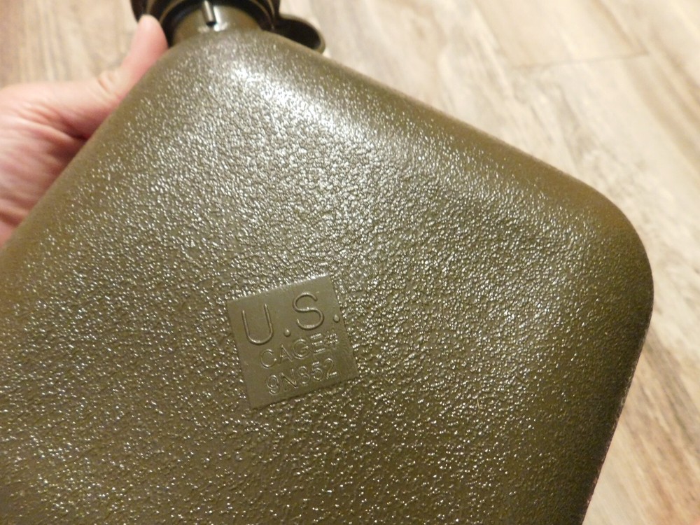 US MILITARY 2 QUART OD GREEN CANTEEN