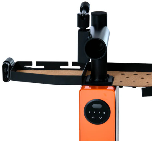 REMCO fast-charging USB port
