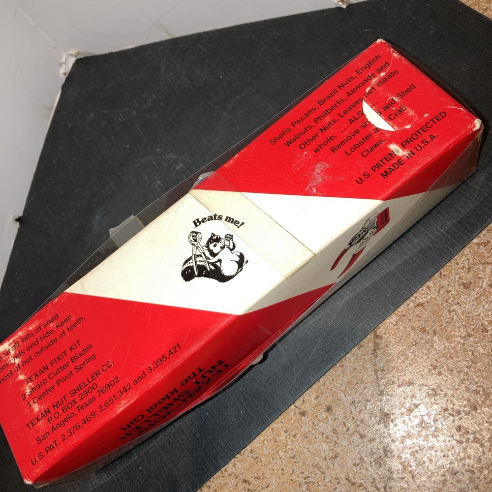 NIB Texan “York” Nut Sheller