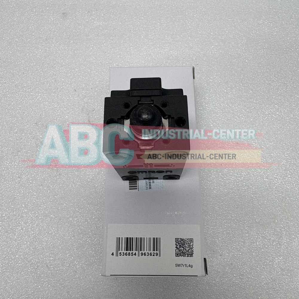 1PCS New Omron D4N-4131 limit switch#