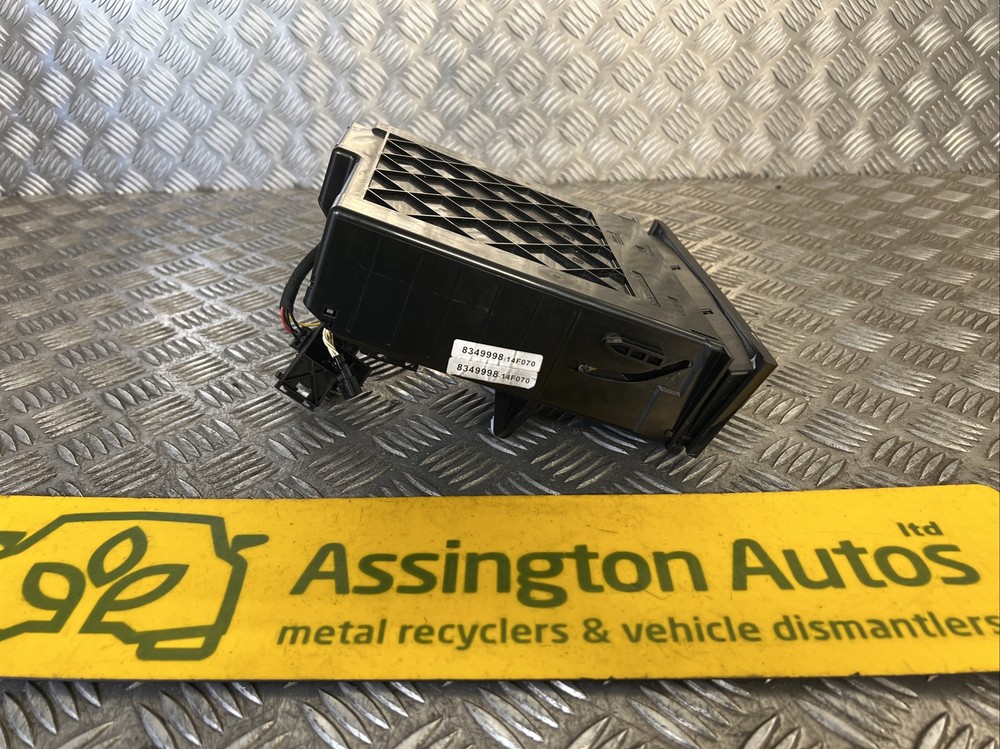 2002-06 Mercedes E-Class W211 6 CD Changer Unit + Hazard Switch Panel