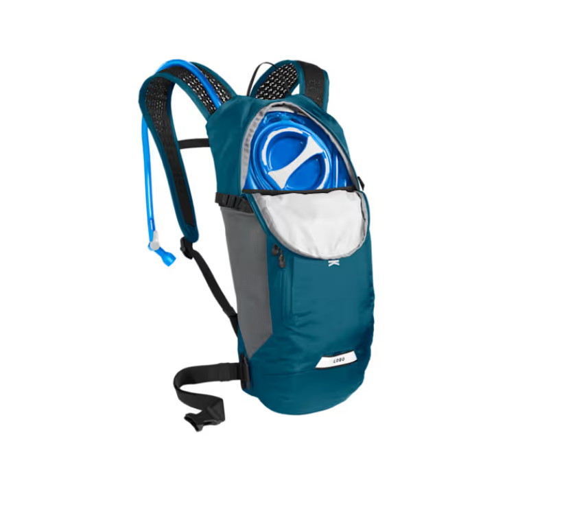 Hydration Pack Lobo 9 70oz Lightweight Backpack Cycling CamelBak