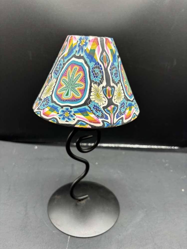 9.5” Tea Light Lamp With Psycodelic Lampshade