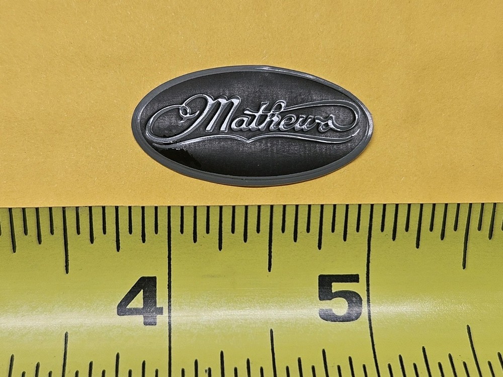 Mathews Quiver Medallion