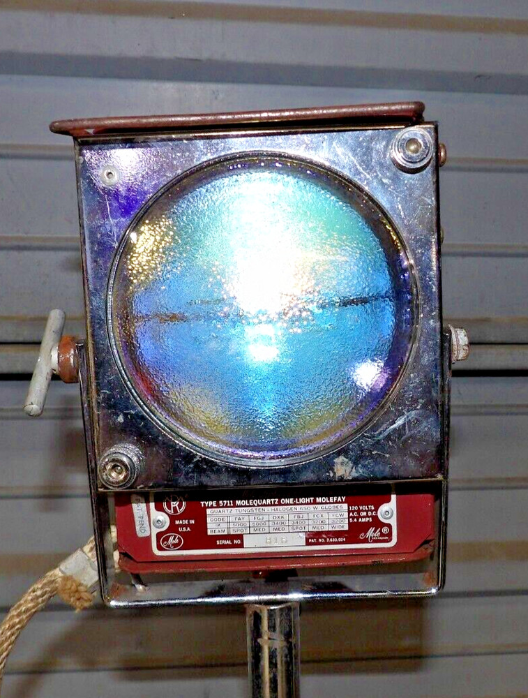 MOLE RICHARDSON TYPE 5711 MOLEQUARTZ ONE-LIGHT MOLEFAY STUDIO