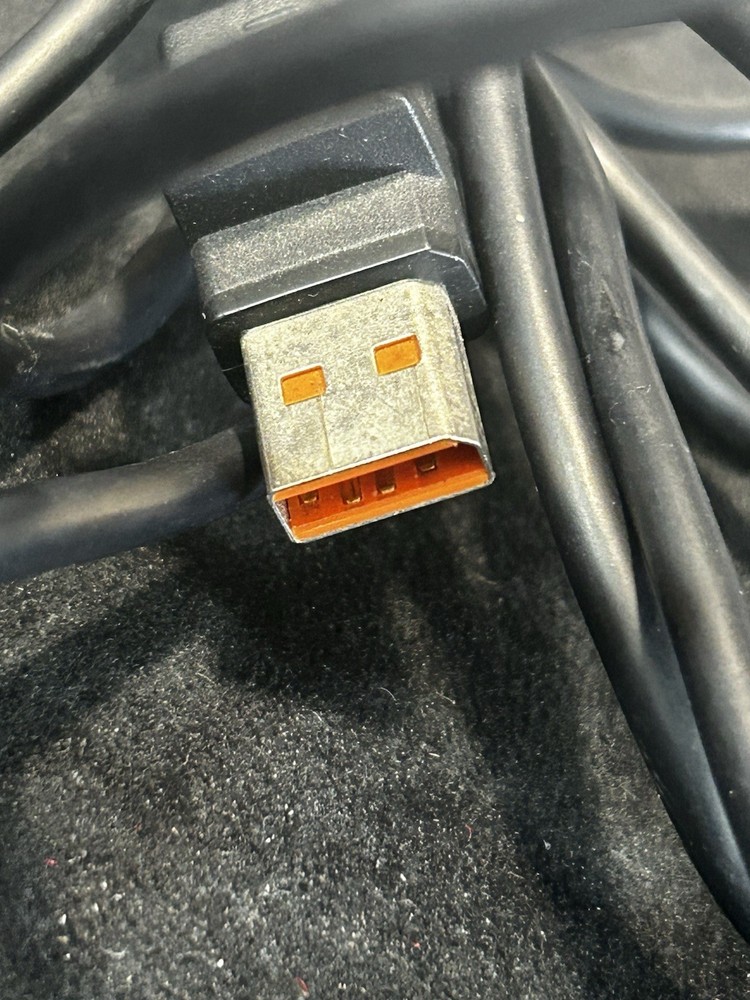 Microsoft Xbox 360 Kinect Sensor White Model 1414 Motion Camera Untested