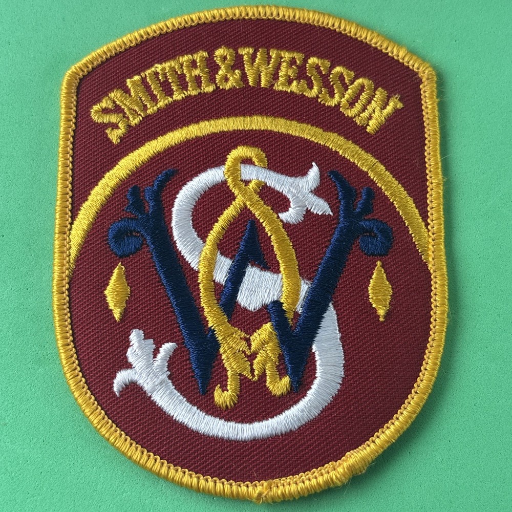 SMITH & WESSON EMBROIDERED PATCH iron on new