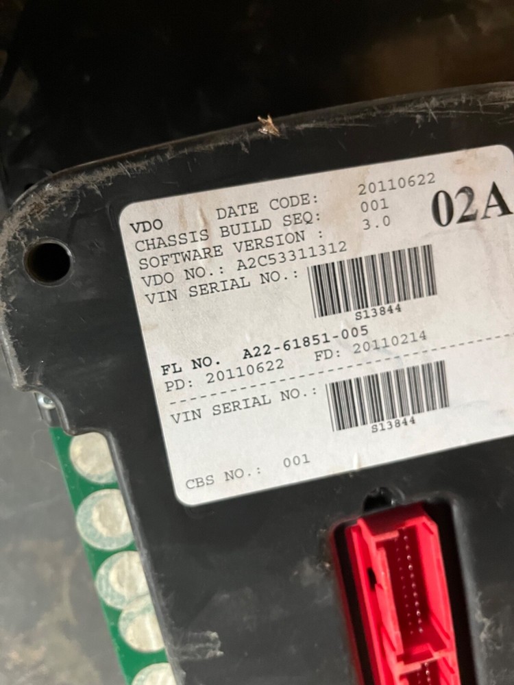 Reman Freightliner instrument cluster