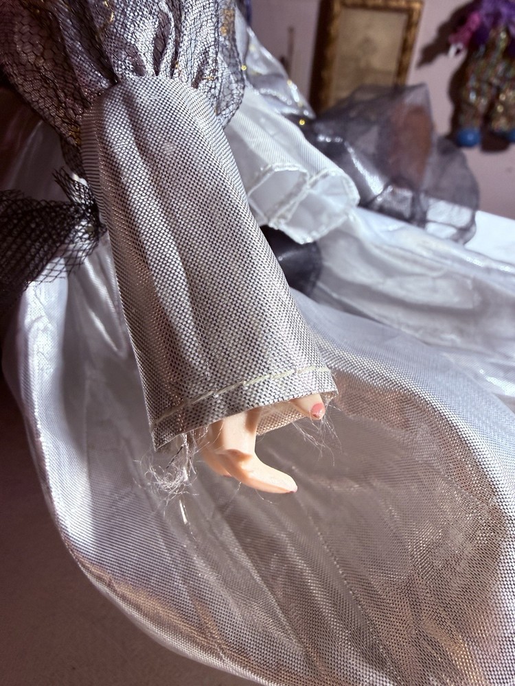 Paranormal Doll (Haunted Hunies Melva) Unpredictable, Intense, Active