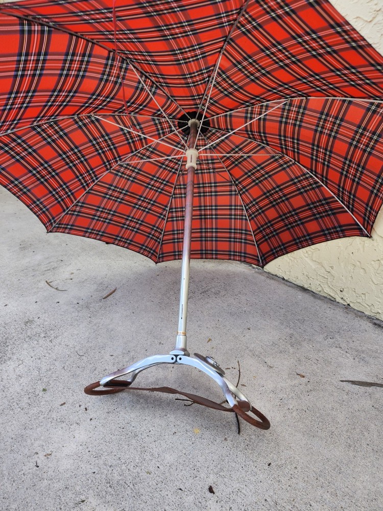 Golf Umbrella w/ Leather Seat