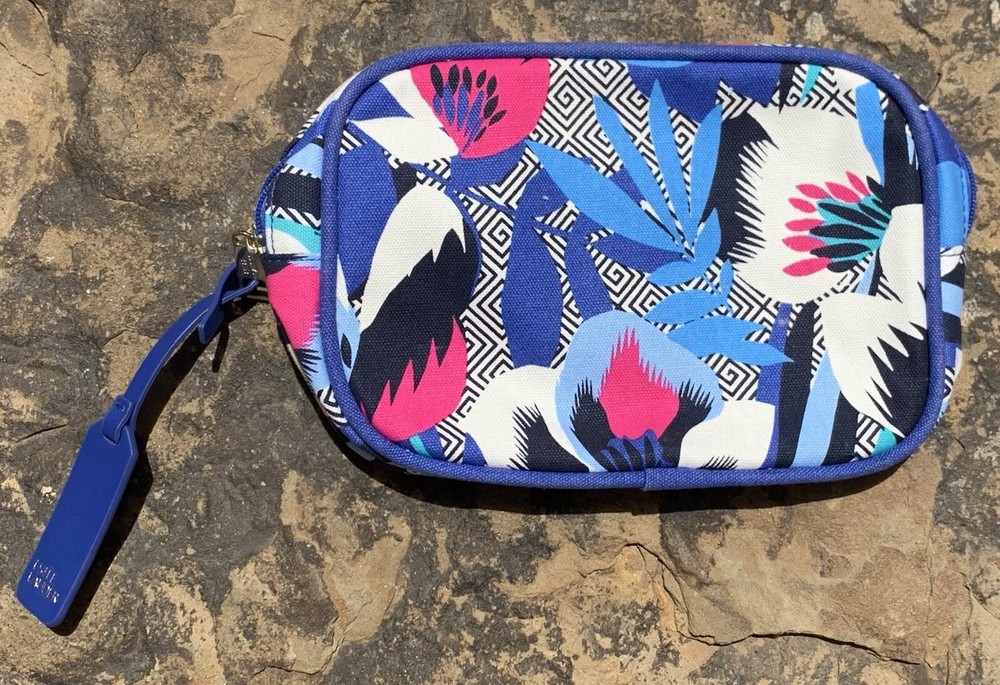 Estée Lauder Makeup Bag. New.