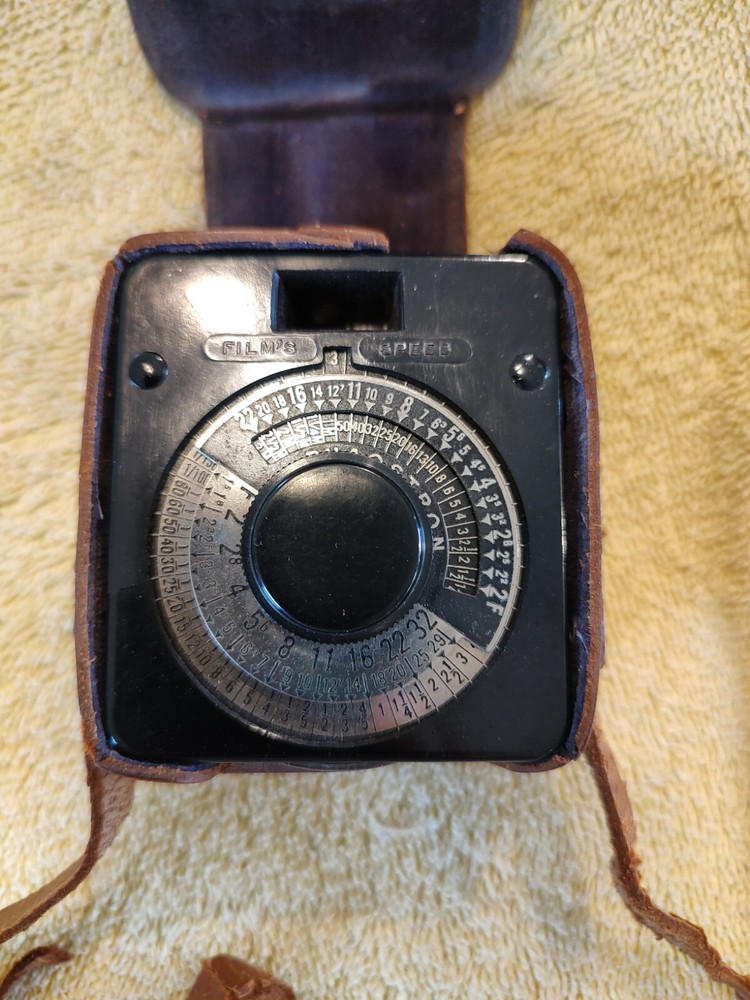 PHAOSTRON  ELECTRIC COMPARISON LIGHT METER