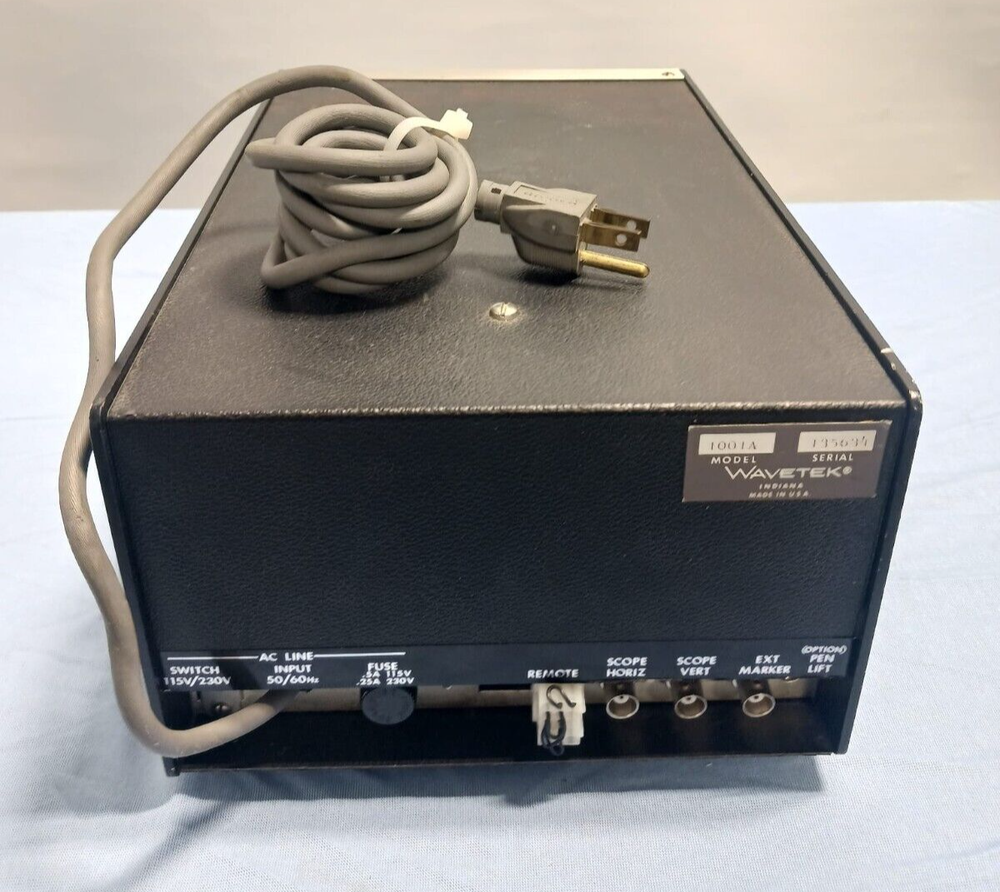 Wavetek Sweep/Signal Generator Model 1001A