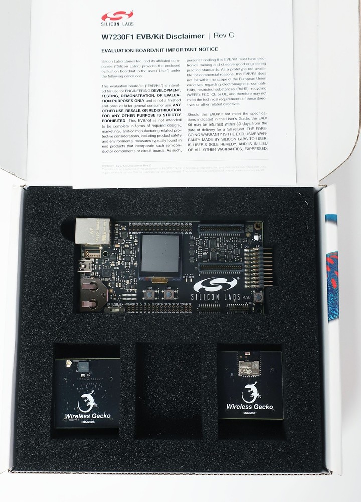 Silicon Labs BGM220 Bluetooth Module Wireless Gecko Starter Development Kit ~New