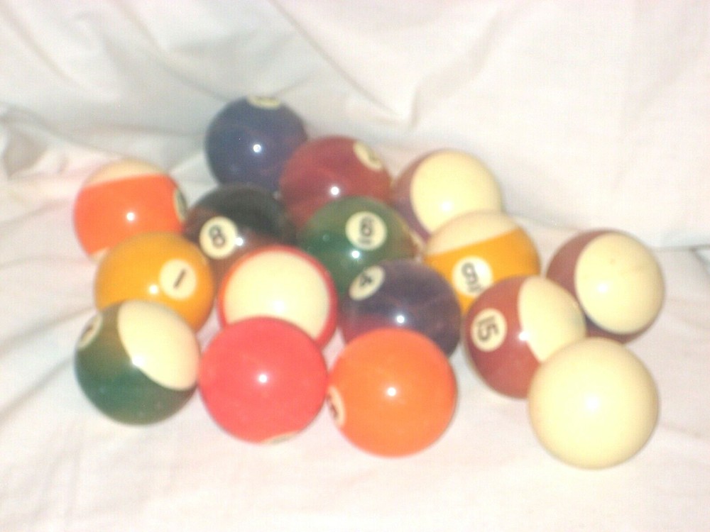 #1838 - REGULATION 16-PC POOL, BILLIARD BALL SET