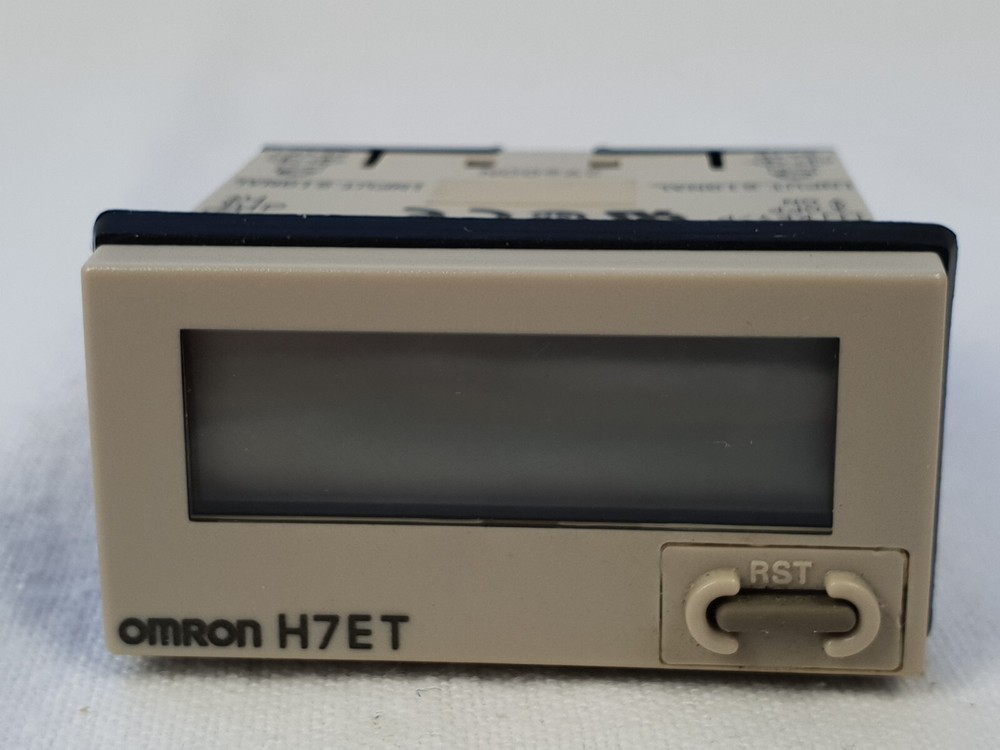 Omron H7ET-N1 Time Counter - Unused