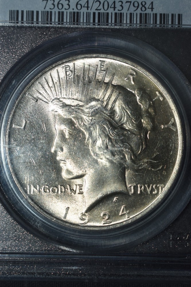 1924 Peace $1 PCGS MS64