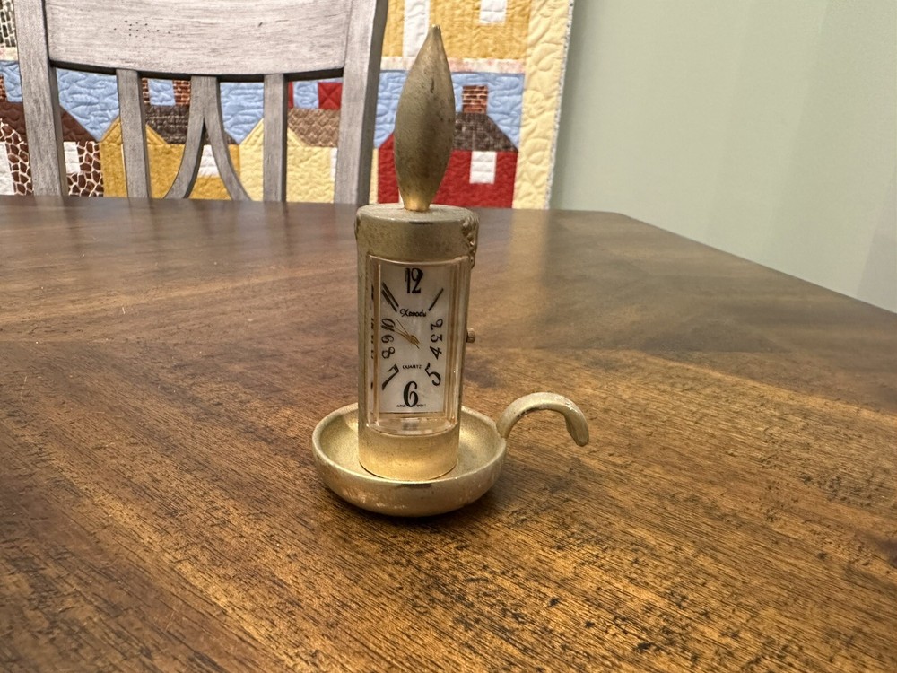 Older Xanadu Candlestick Clock Quartz 4” Tall needs battery