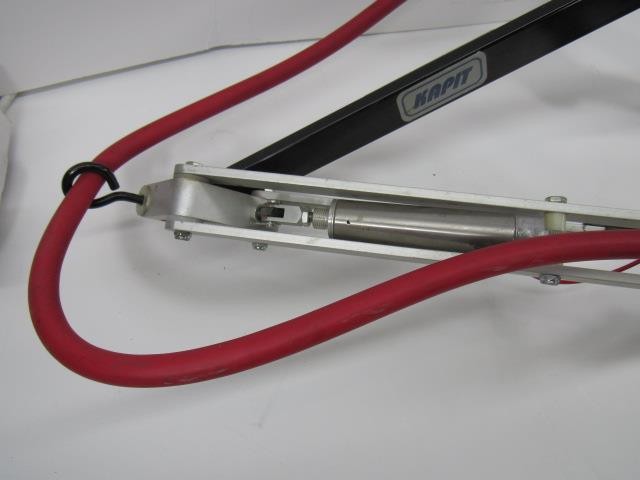 Kapit Semi Automatic Pneumatic Table Top Bottle Cap Tightener