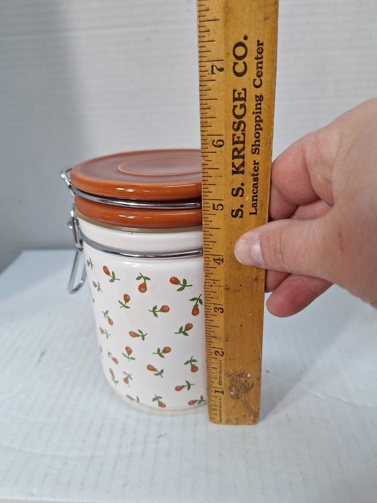 Vtg Popourri Press Canister