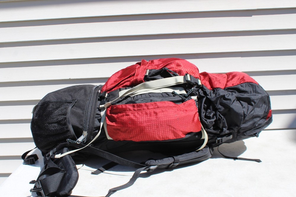 Kelty Comanche 5500 Hiking Backpack Red Black Excellent Condition