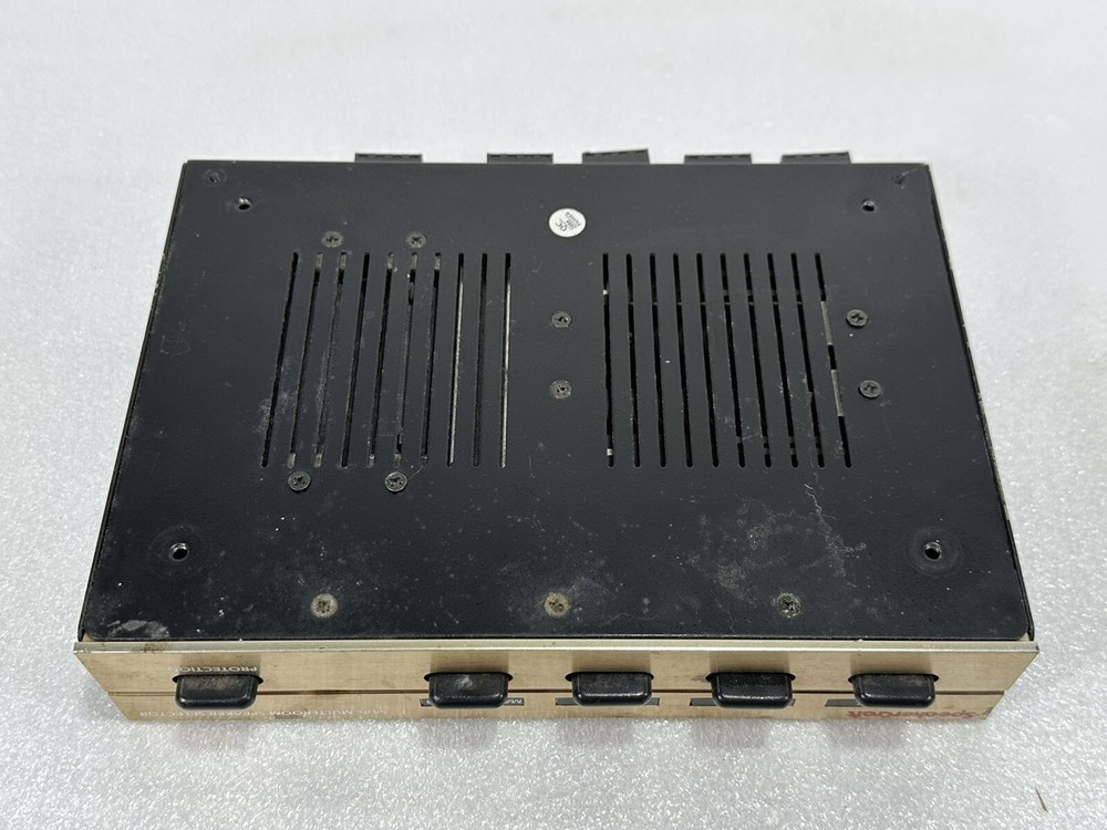 SpeakerCraft S4dc ~ Multi-Room Speaker Selector with 5 Connectors ~ WORKS