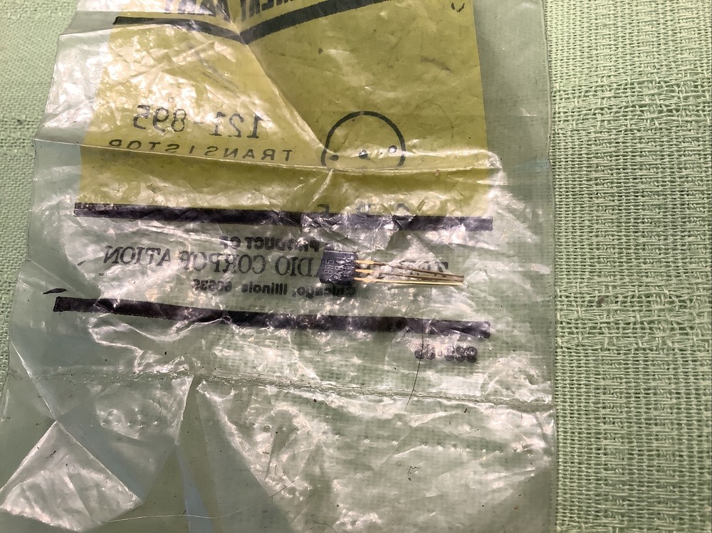 Zenith oem part #121-895 transistor