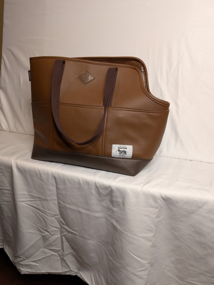 Tailfour Leather Dog Carrier, External Storage Pockets