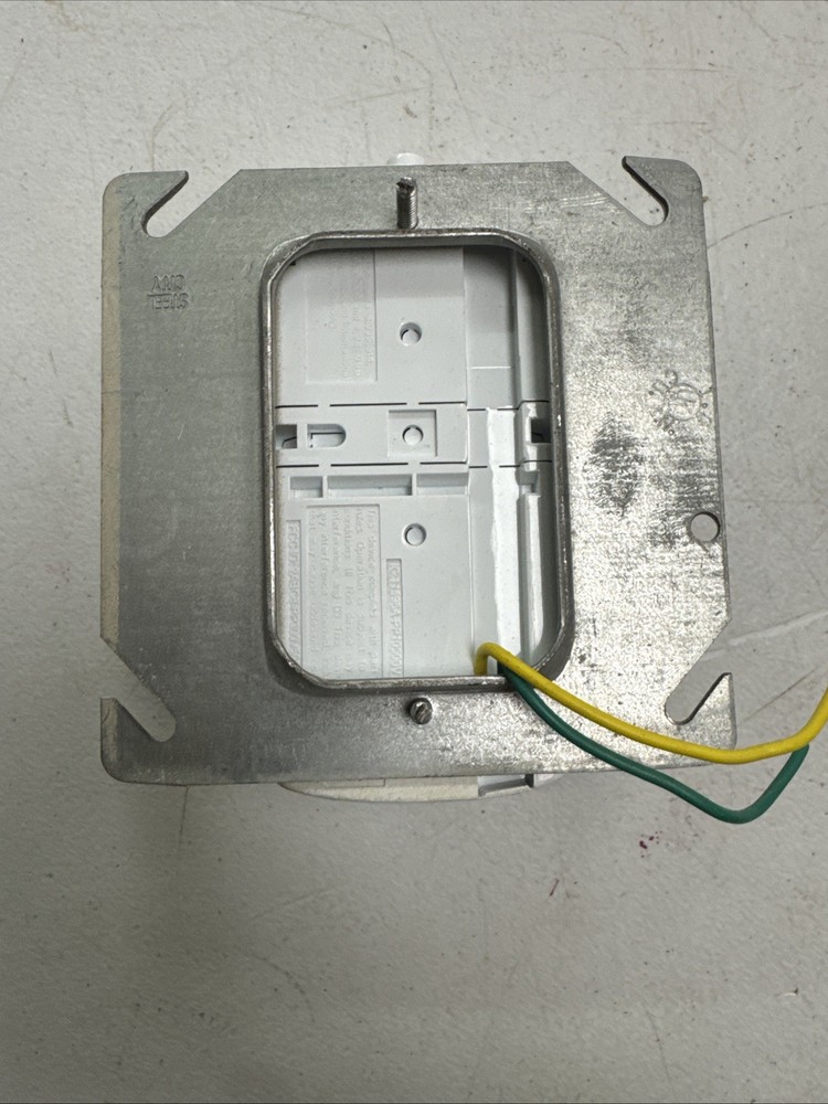 Honeywell Wall Mount Motion Sensor Light Switch Occupancy Vacancy Control - ECS