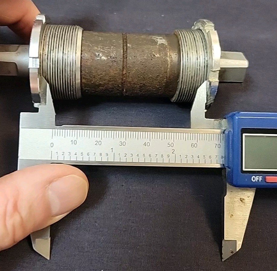 performance bicycle sealed bearing bottom bracket