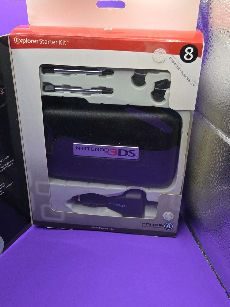 Nintendo 3ds Explorer Starter Kit Silver Case