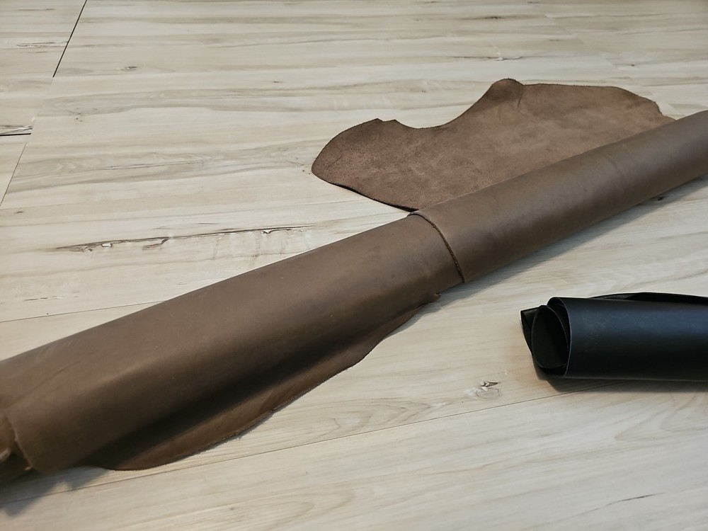 4oz MATTE KHAKI BROWN SMOOTH GRAIN M-TEMPER LEATHER HIDE PANEL,SHEET 16+sqf