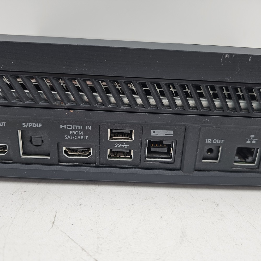 Microsoft Xbox One 1TB Original Console W/ Controller Tested 2 Game Bundle 1540