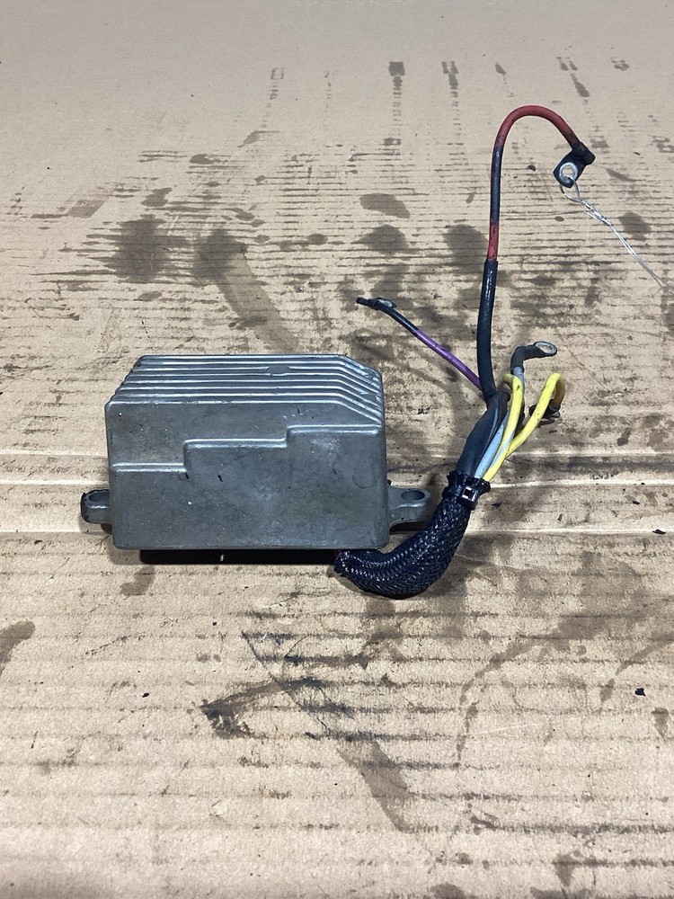 Johnson Evinrude RECTIFIER & REGULaTOR ASSY 0585001 OUTBOARD