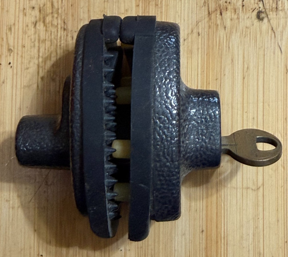 Master Lock Gun Lock Trigger Lock with Key