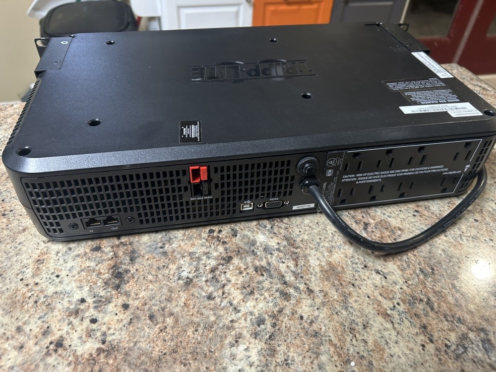 Tripp-lite Smart 1500 LCD