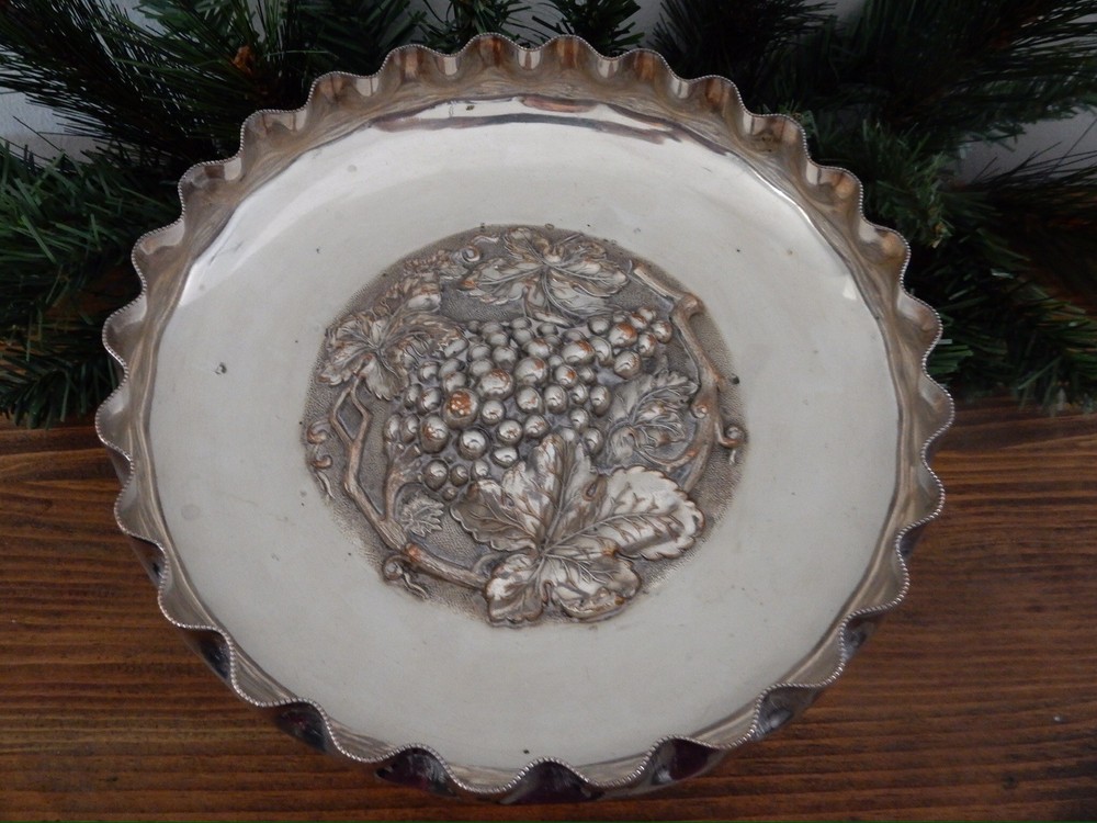 Walker & Hall Sheffield Silver Plated Regency Fruit Compote, High Relief