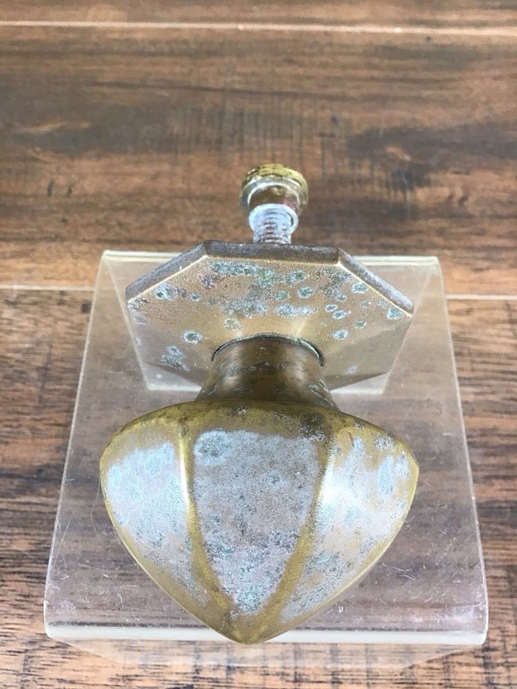 ANTIQUE BRASS OCTAGONAL FRONT DOOR KNOB / CENTRAL DOOR PULL.