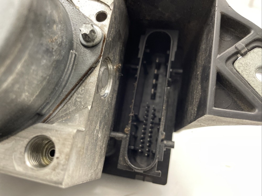 ♻️ Honda Vfr1200X X-h Crosstourer 2016 - 2018 ABS Pump Controller ♻️
