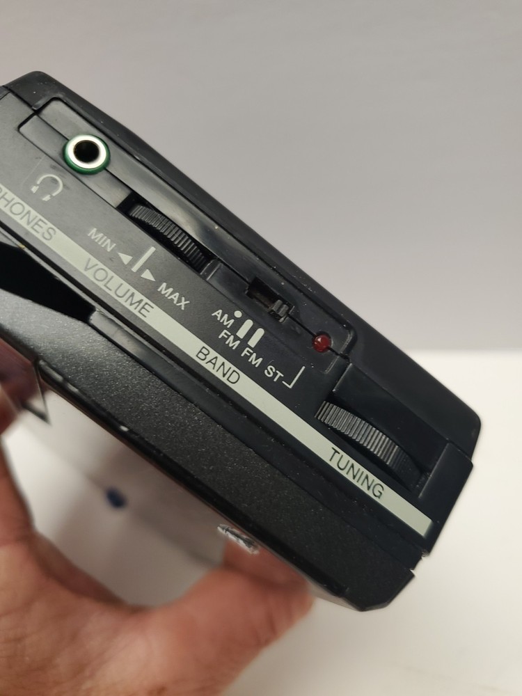 Emerson CRS 25BP Cassette Player Working