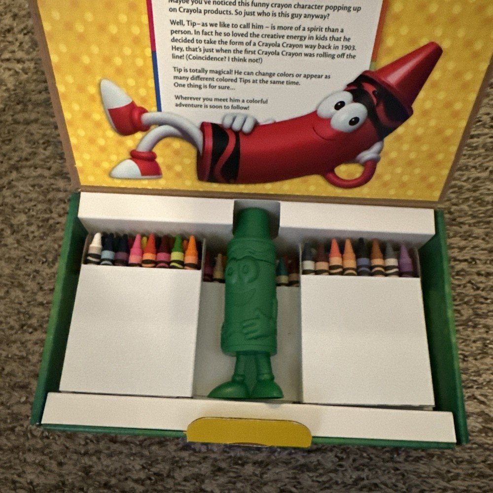Crayola 120ct Crayons with Sharpener Brand New