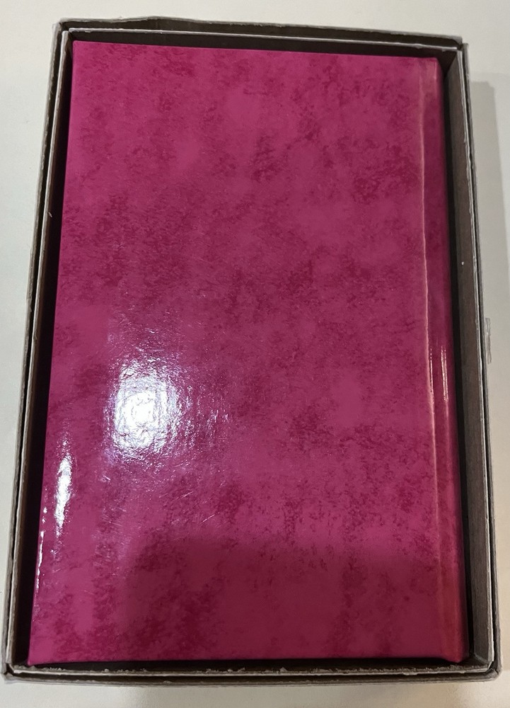 NEW VINTAGE UNUSED TRIP BOOK DIARY IN ORIGINAL BOX