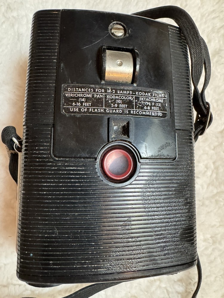 Vintage Kodak Brownie StarFlash Camera With Strap, Great Condition, UNTESTED