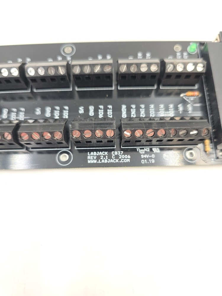 LabJack Cb37 Terminal Board Rev 2.1 C 2006