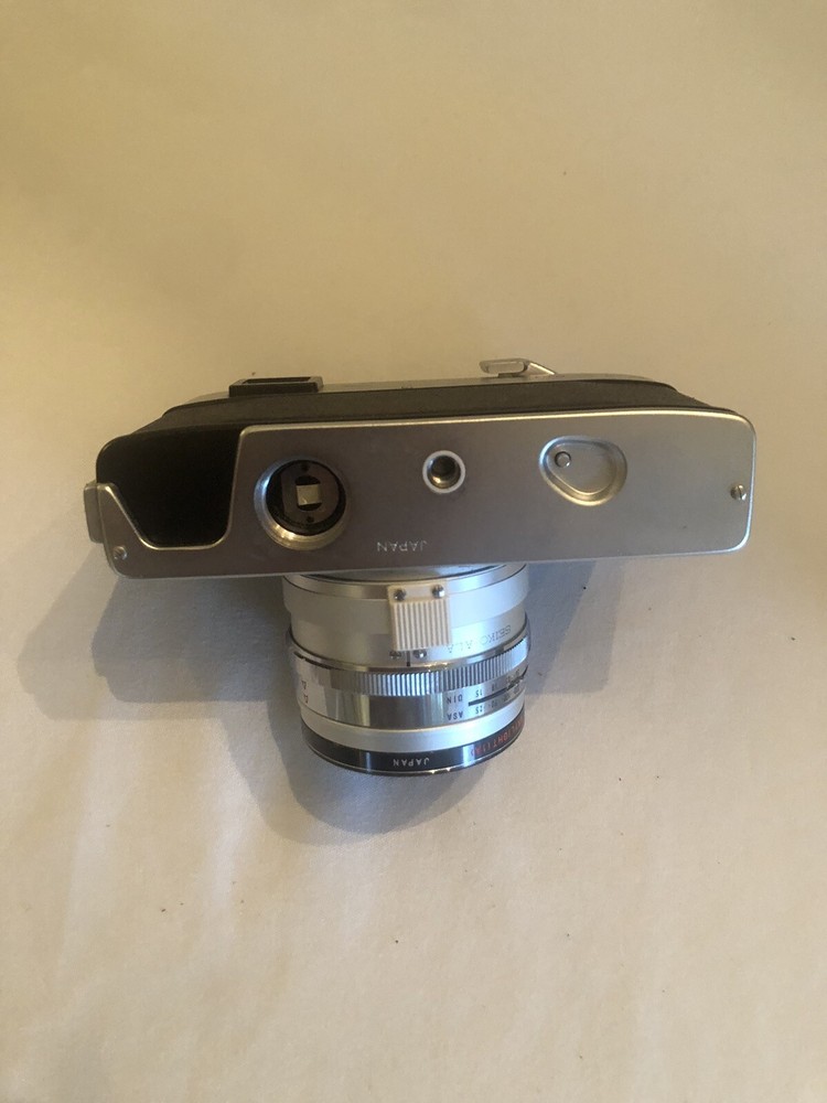 Minolta HI-MATIC 11 [preowned/untested]