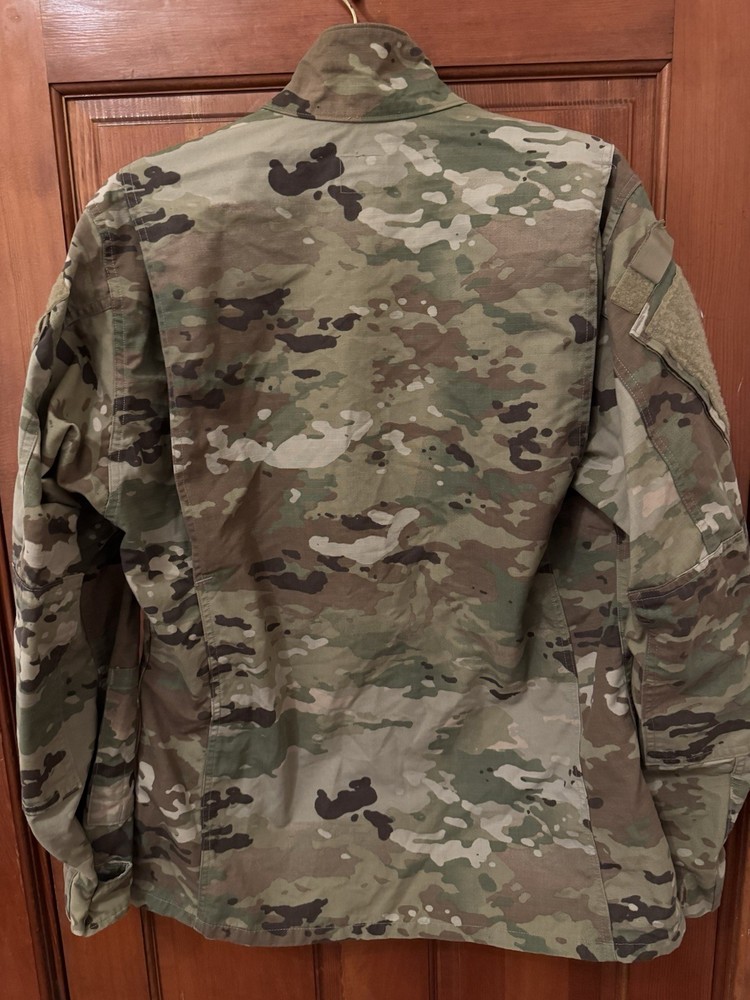 U.S. Army Combat Uniform Jacket ACU Multicam Medium Regular Ripstop NWT