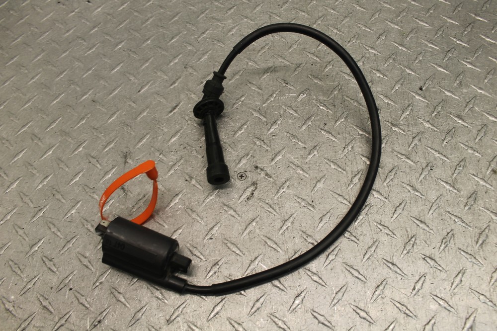 1997 SUZUKI TL1000S IGNITION COIL SPARK PLUG CAP