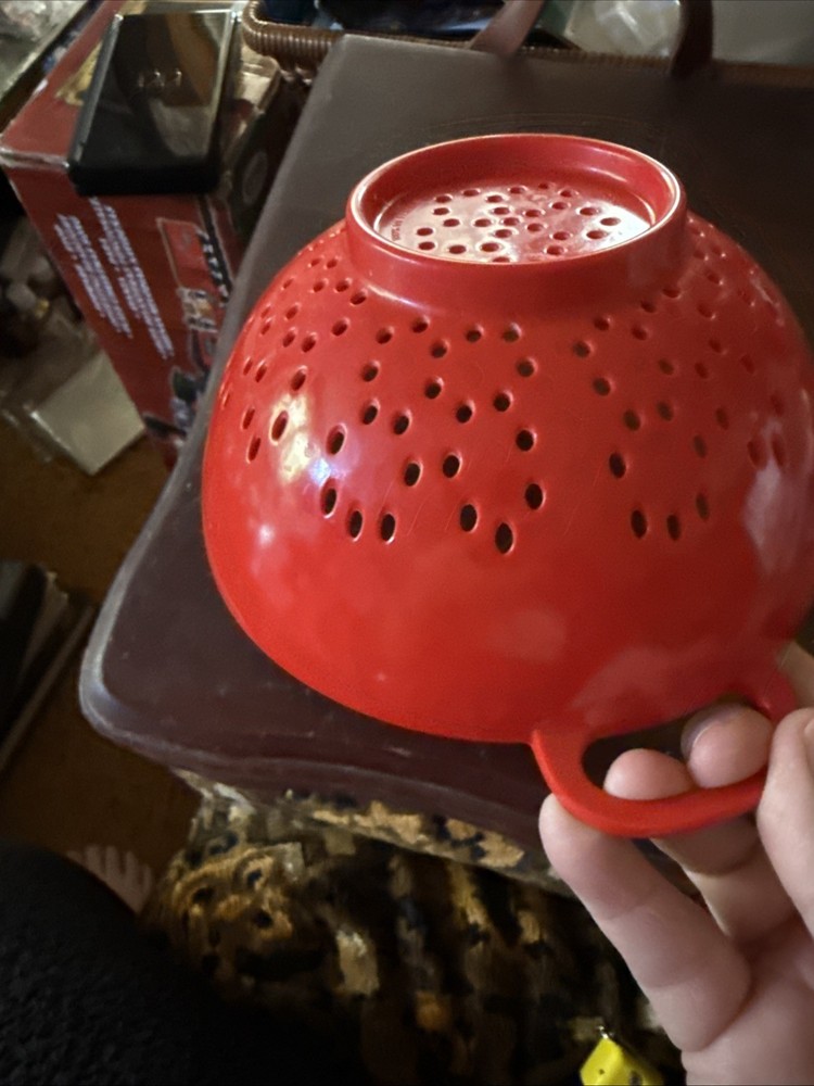 CULINARY ELEMENTS RED COLANDER 100% MELAMINE